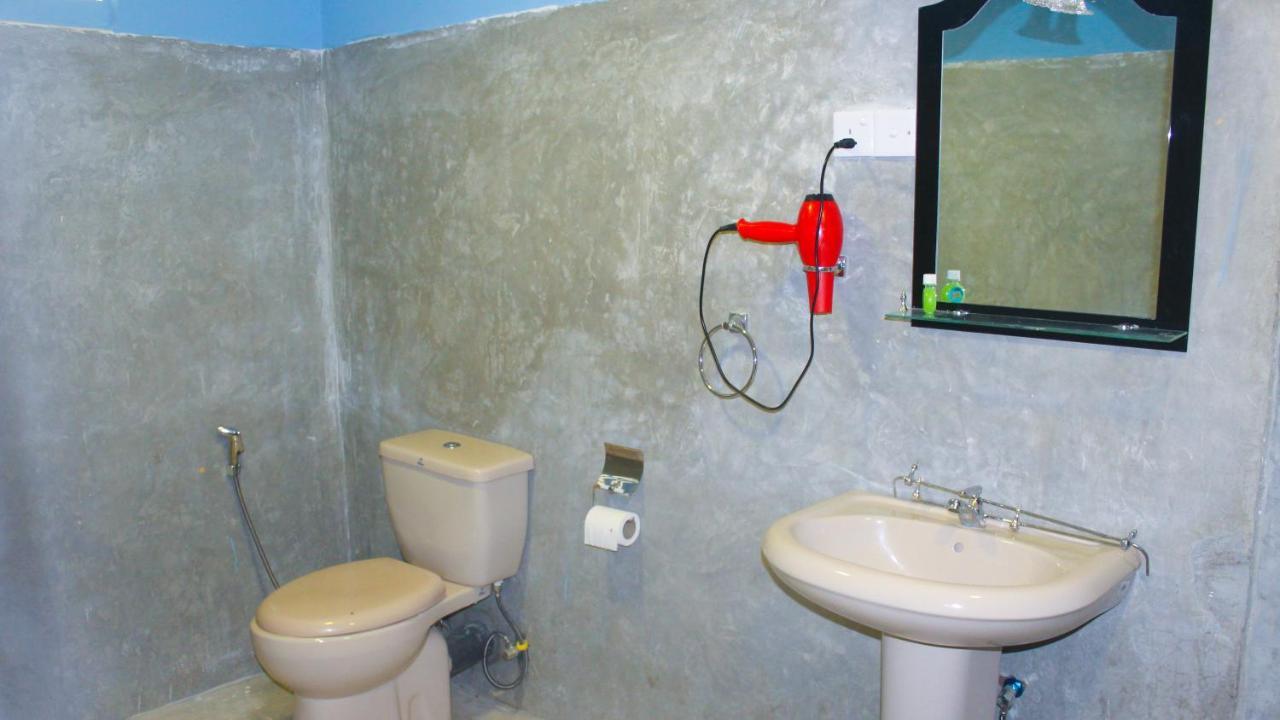 Lathika Homes シギリヤ エクステリア 写真