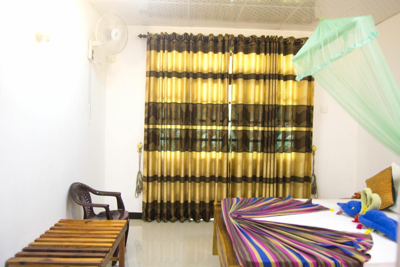 Lathika Homes シギリヤ エクステリア 写真