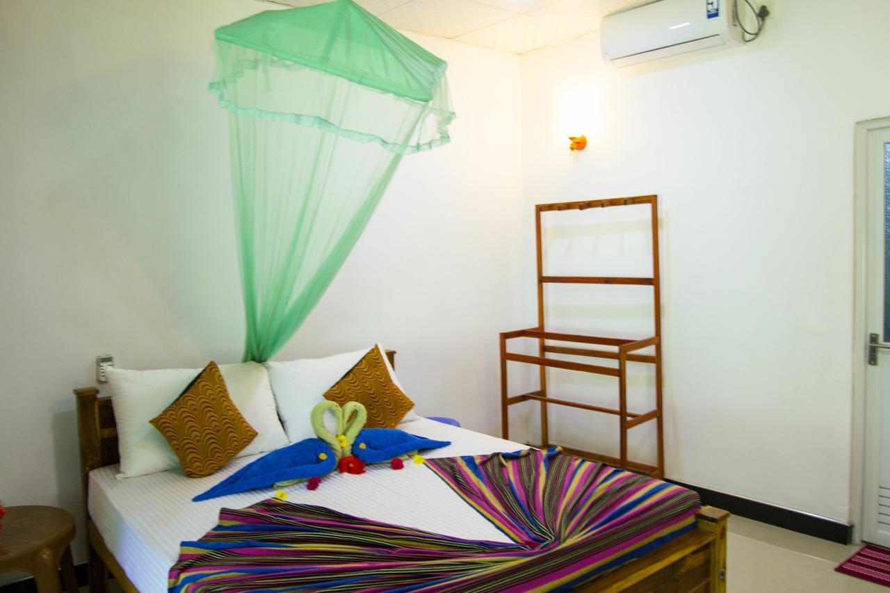 Lathika Homes シギリヤ エクステリア 写真