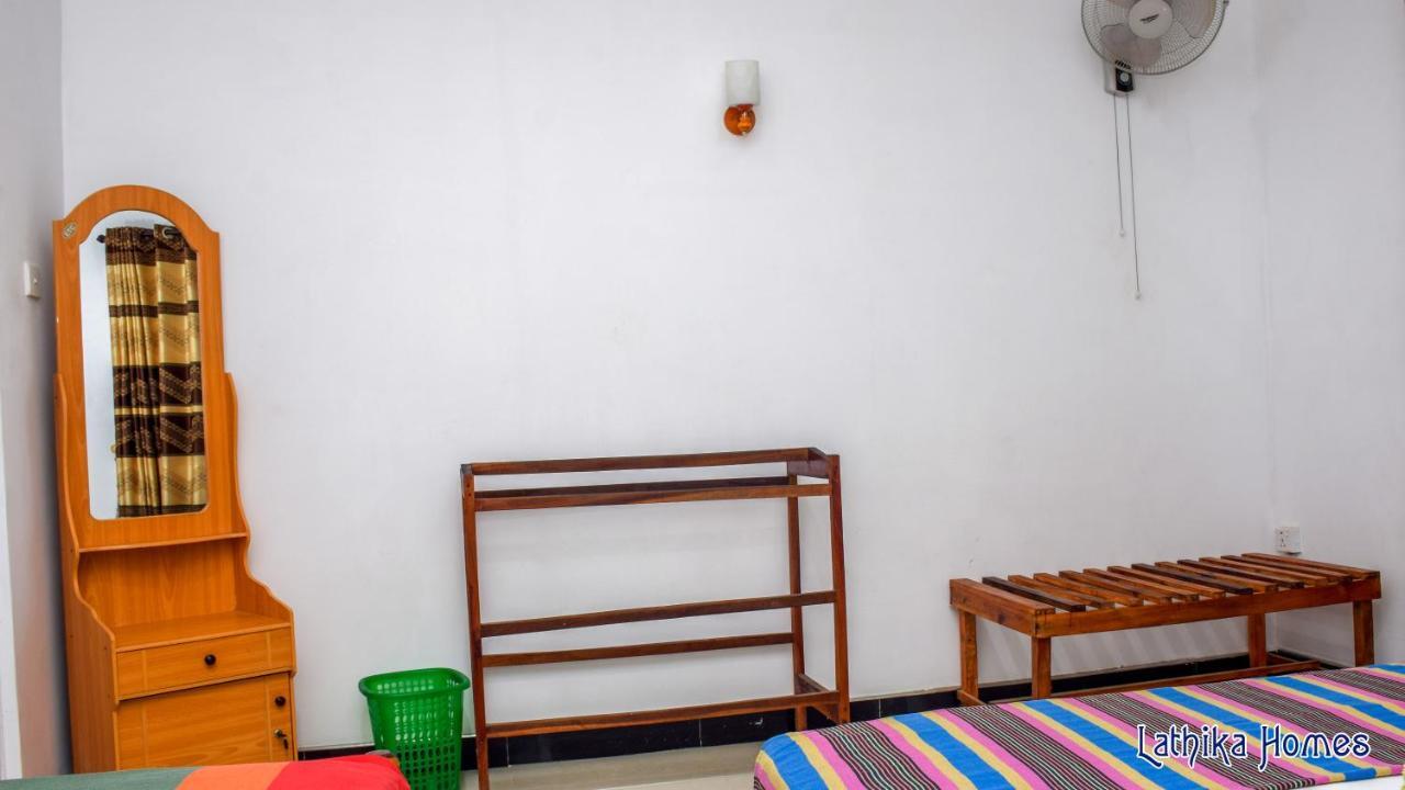 Lathika Homes シギリヤ エクステリア 写真