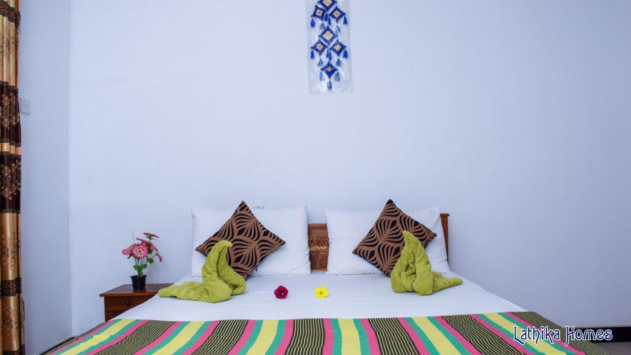Lathika Homes シギリヤ エクステリア 写真