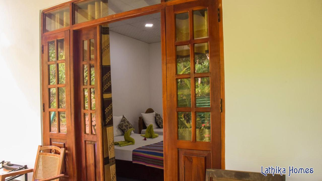 Lathika Homes シギリヤ エクステリア 写真