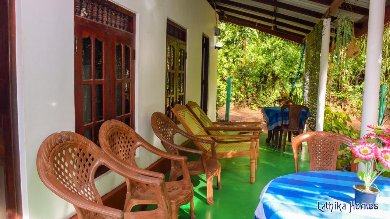 Lathika Homes シギリヤ エクステリア 写真