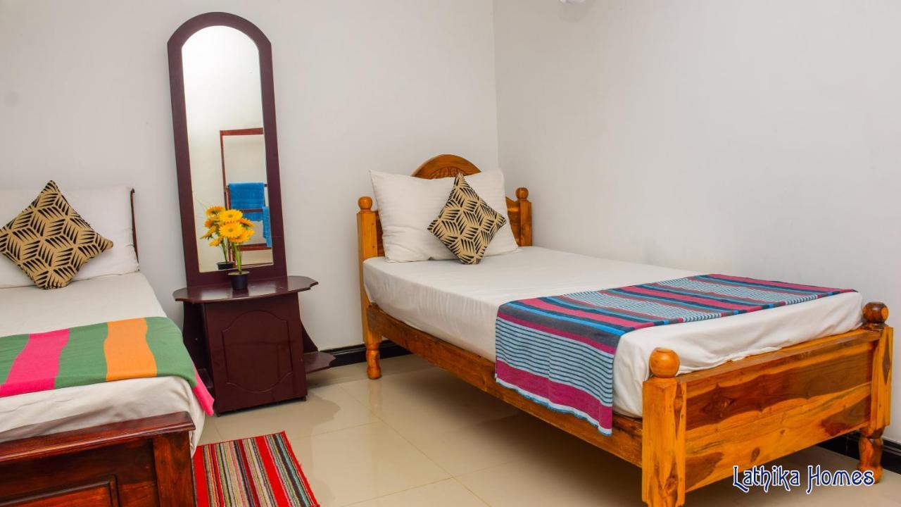 Lathika Homes シギリヤ エクステリア 写真