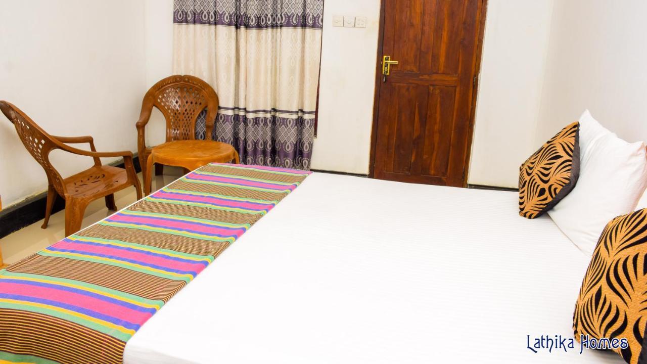 Lathika Homes シギリヤ エクステリア 写真